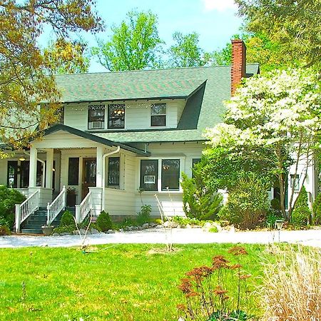 Oakland Cottage Bed And Breakfast Ашвил Екстериор снимка